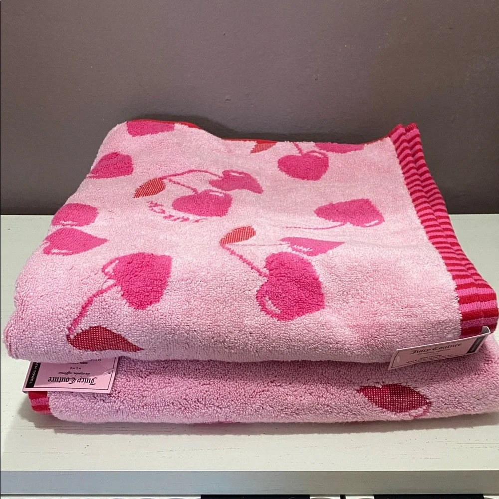Juicy Couture Double Sided Pink Heart Cherry Bath and Hand Towels Bath Set 6 Pcs
